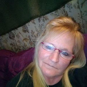 Meet your Posher, Lana